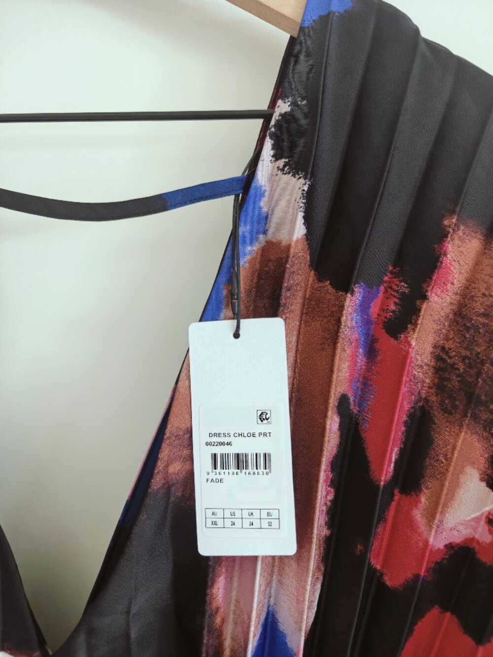 NWT City Chic Chloe Fade Print Pleated Open Back Mini Dress Sz. XXL or 24 - Picture 10 of 12